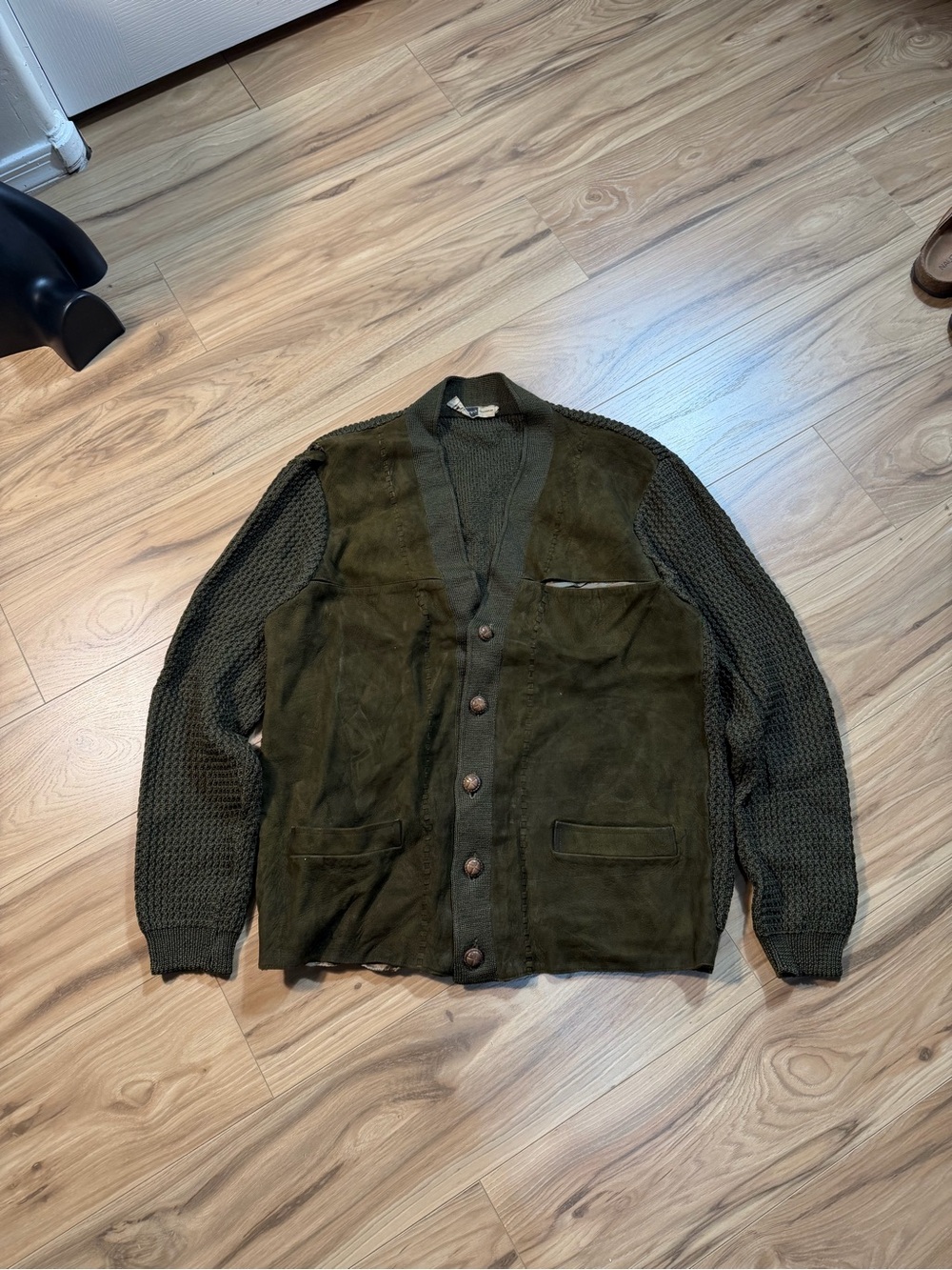 Lloyd Men's Green Suede Front Button Cardigan Waffle-Knit V-Neck Pockets M